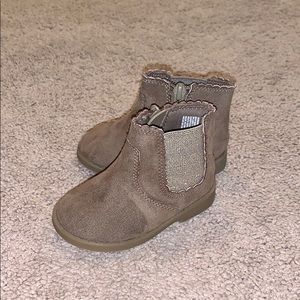 Garanimals Size 4 Baby Girl Suede Boots